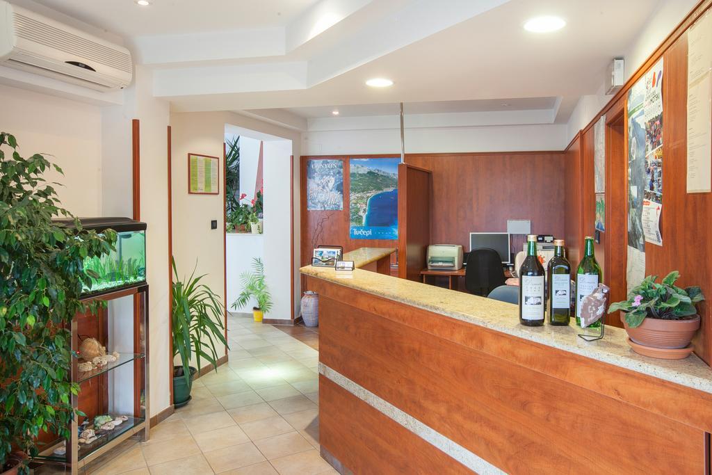 Villa Vinka Tucepi Bagian luar foto