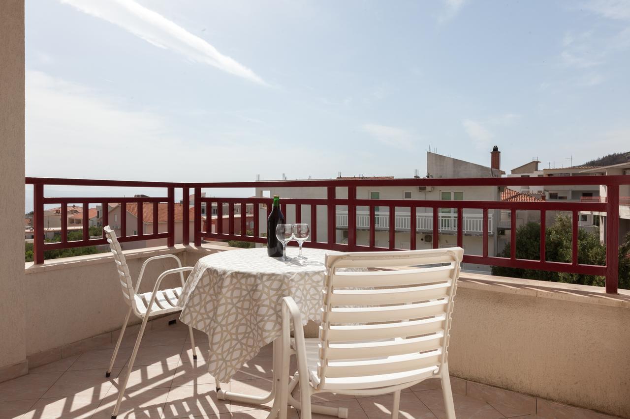 Villa Vinka Tucepi Bagian luar foto
