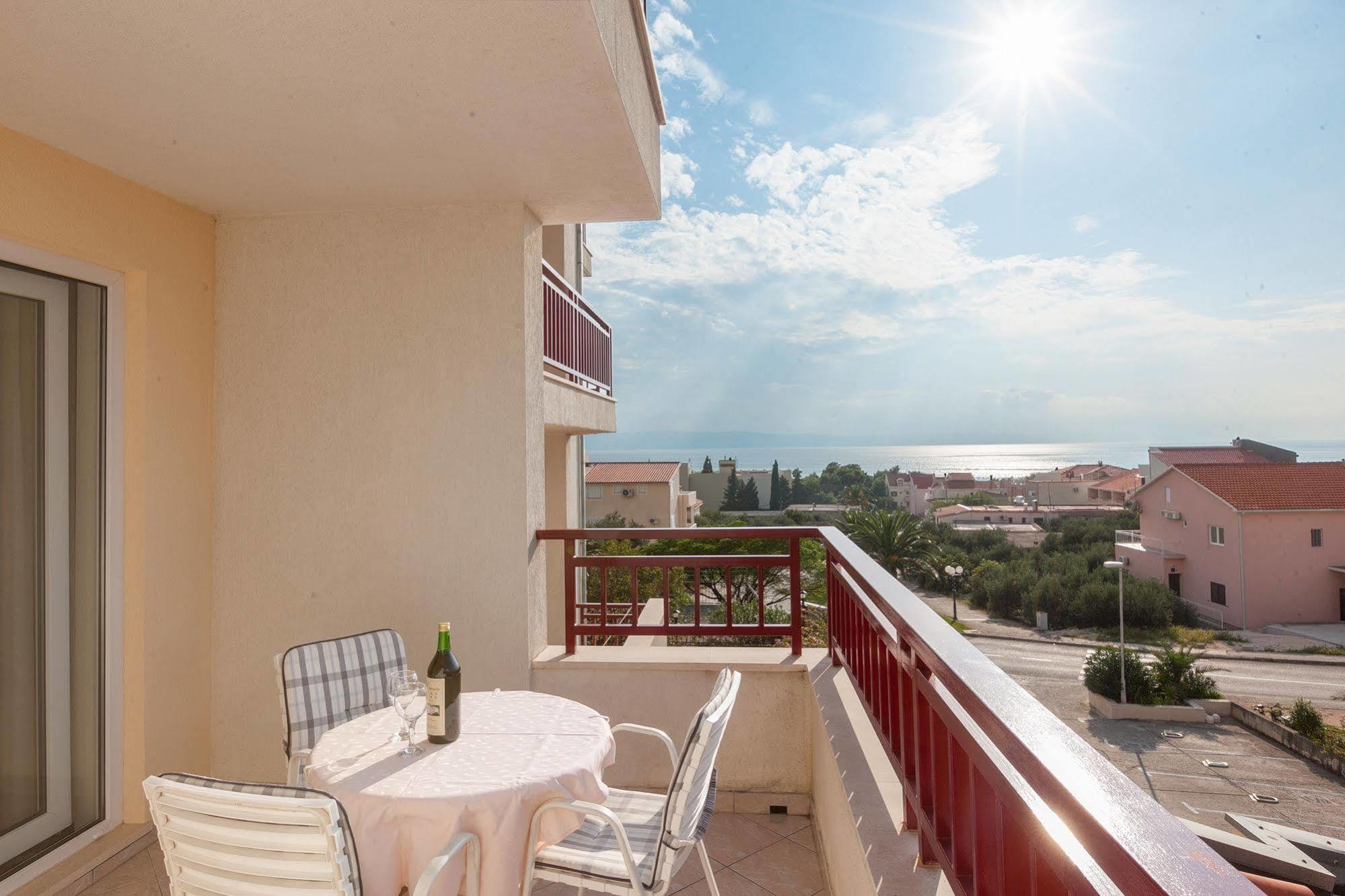 Villa Vinka Tucepi Bagian luar foto